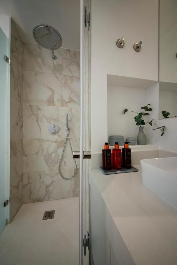 Serene Hideaway In Chiado Lisbon Exterior photo